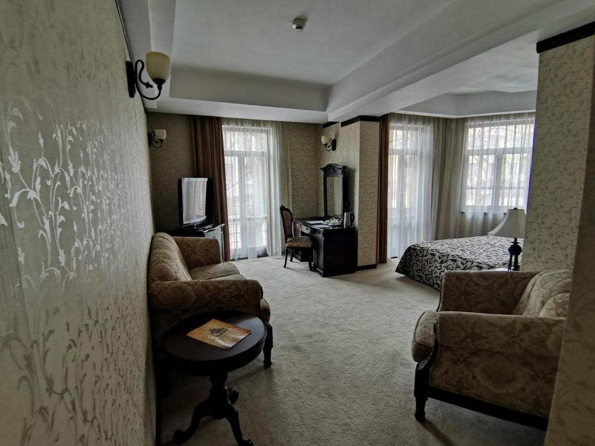 Hotel Carol Constanta Exterior photo