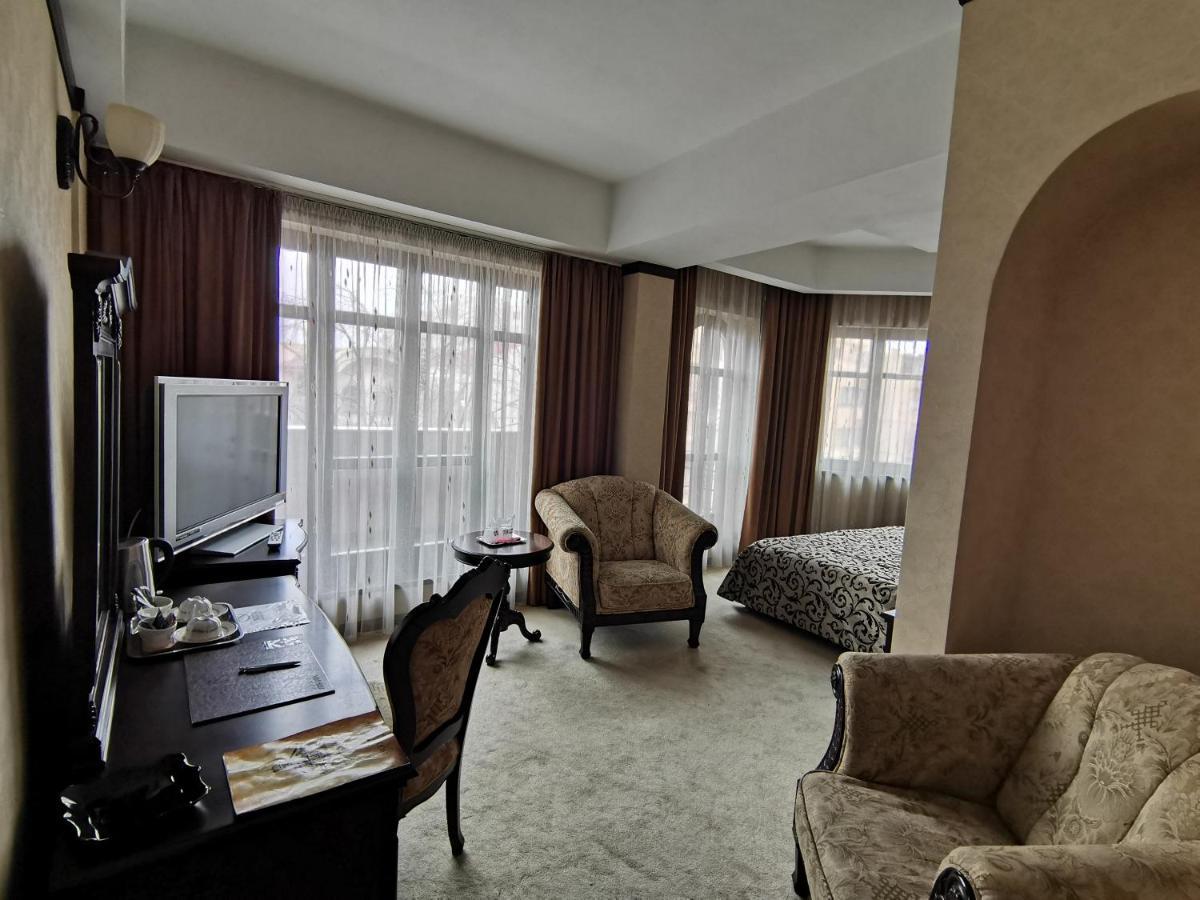 Hotel Carol Constanta Exterior photo